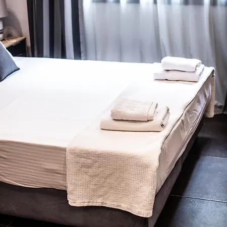 Furla Apartamento Atenas